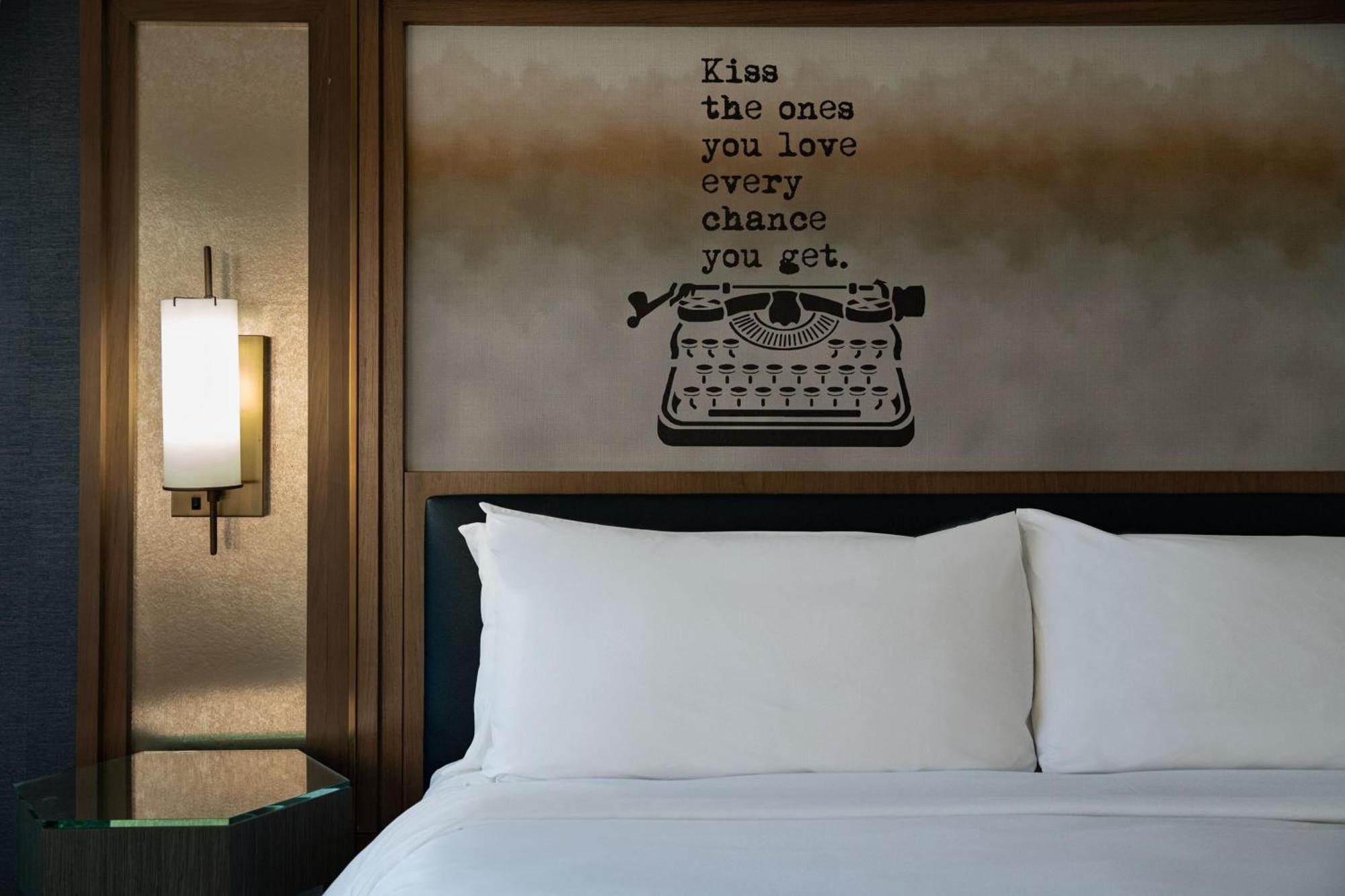 Hotel Dena, Pasadena Los Angeles, A Tribute Portfolio Hotel Extérieur photo